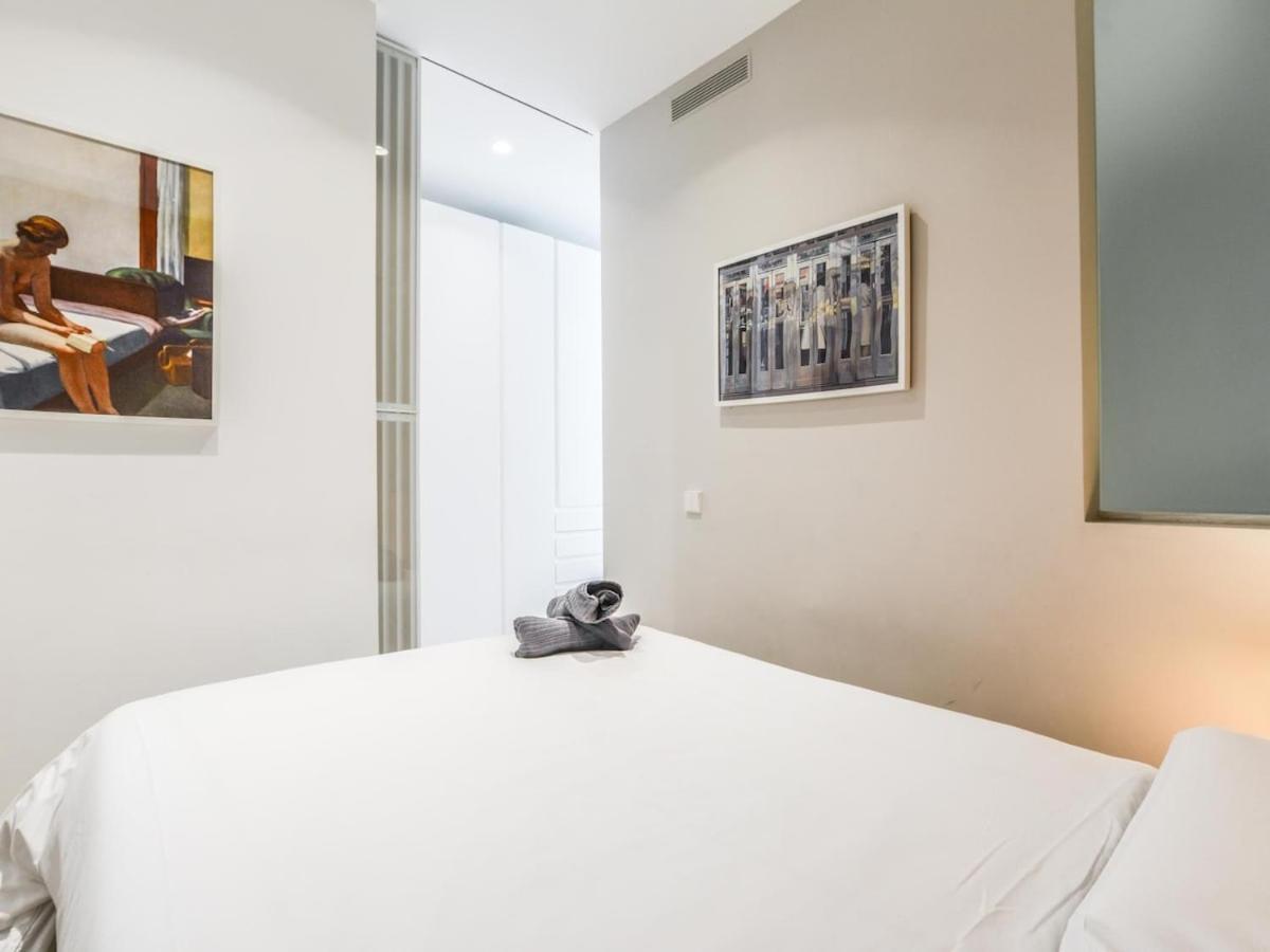 Apartamento Reformado En La Calle Pez Alquiler Temporal Madrid Bagian luar foto